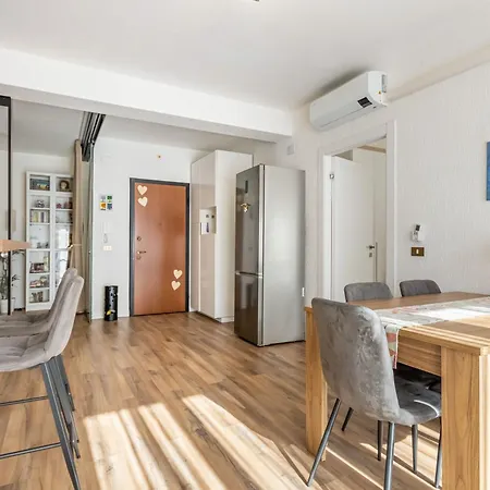 Lejlighed Guesthost - Bright Near Mestre Station Venedig